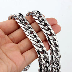 chunky silver necklace