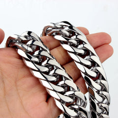 chunky silver necklace