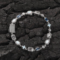 6mm blue colored gemstone bracelet with diamonds